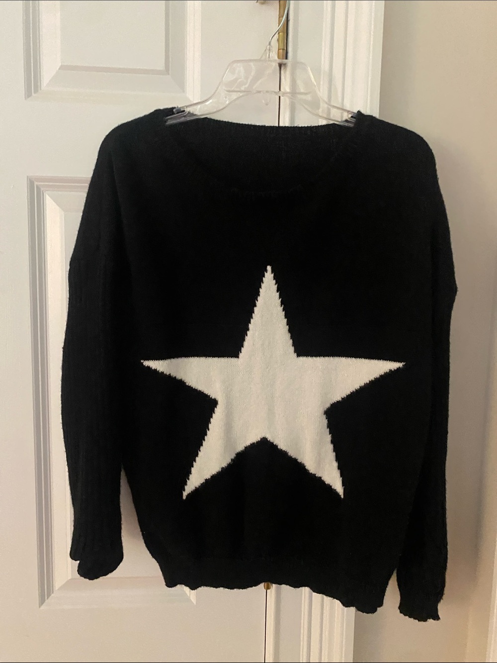 Black Star-Front Women's Pullover Sweater